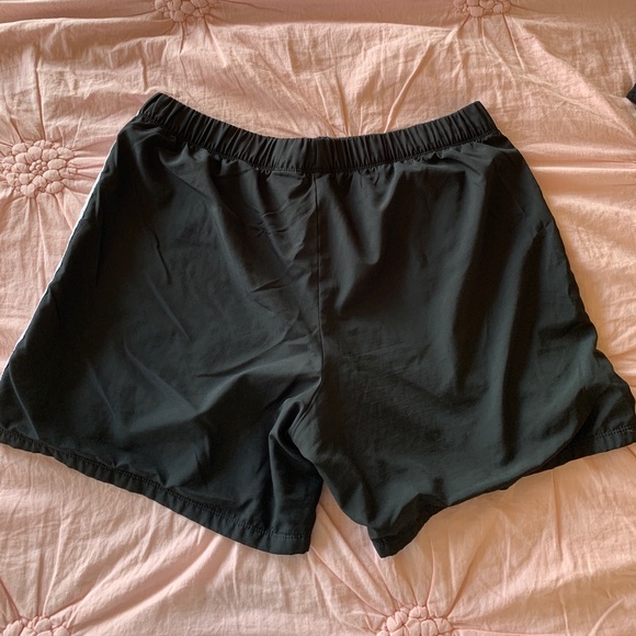 Nike shorts - Picture 2 of 4